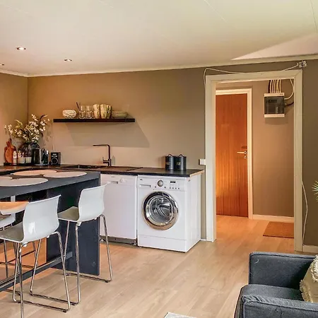 1 Bedroom Gorgeous In *